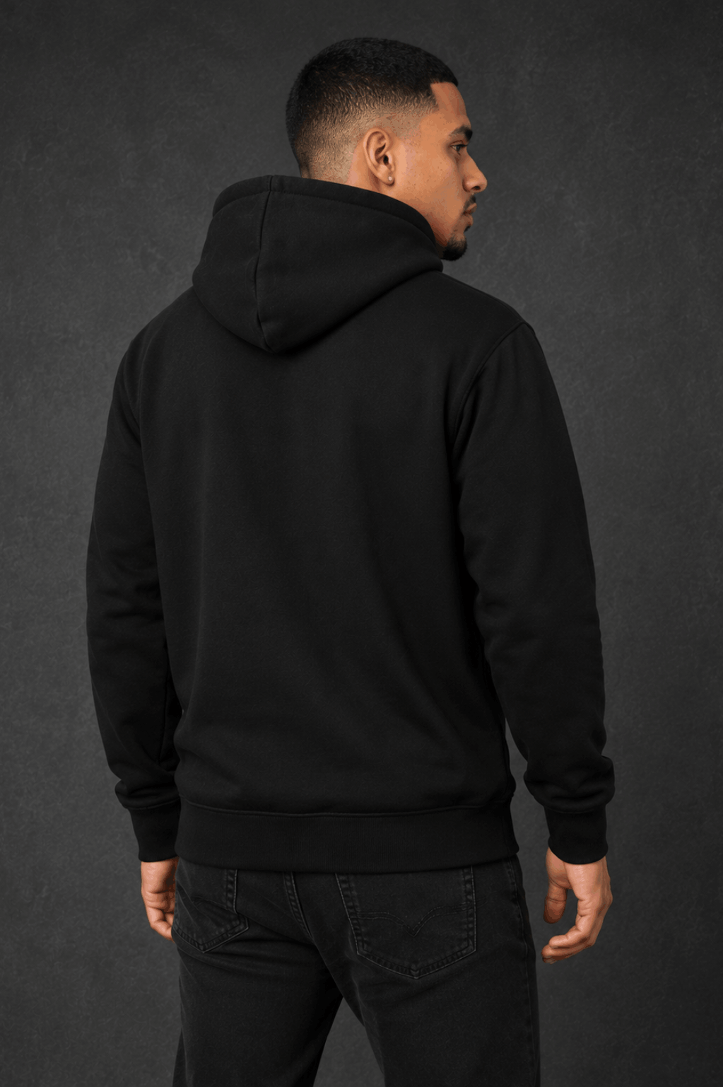 pull-over-hoodie black b